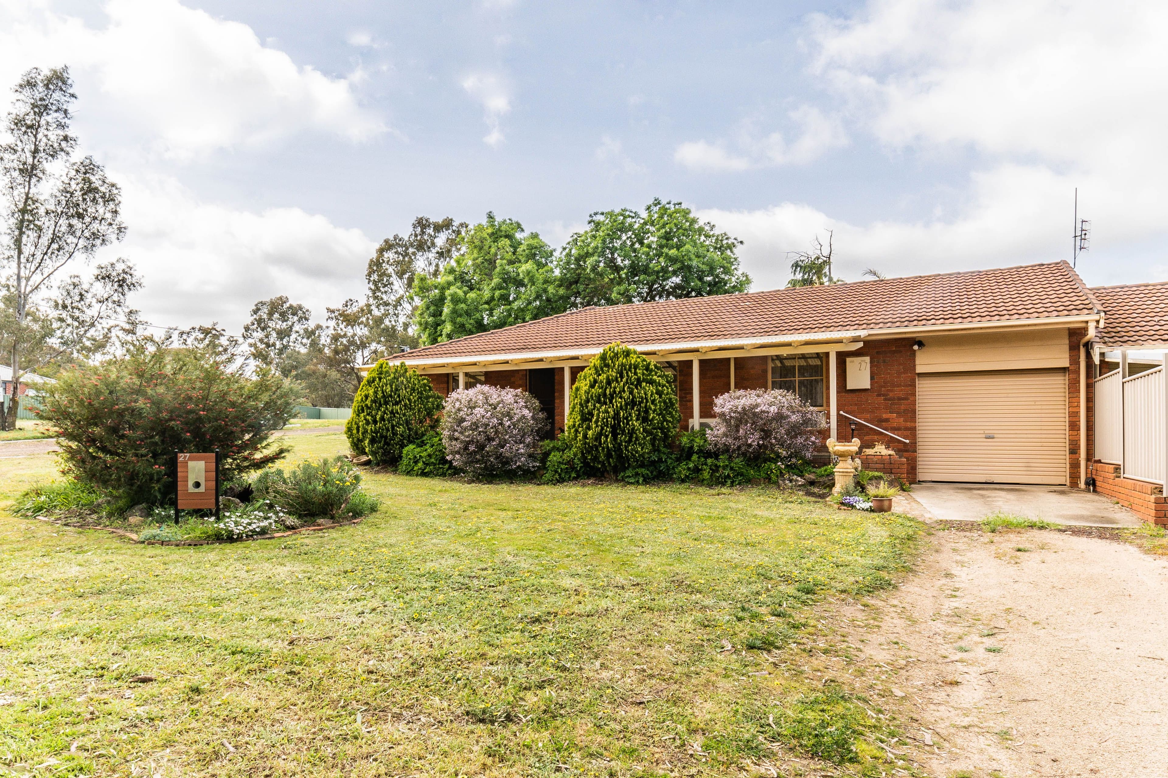 27 Shakespere Street, Heathcote VIC 3523, Heathcote - Image 1