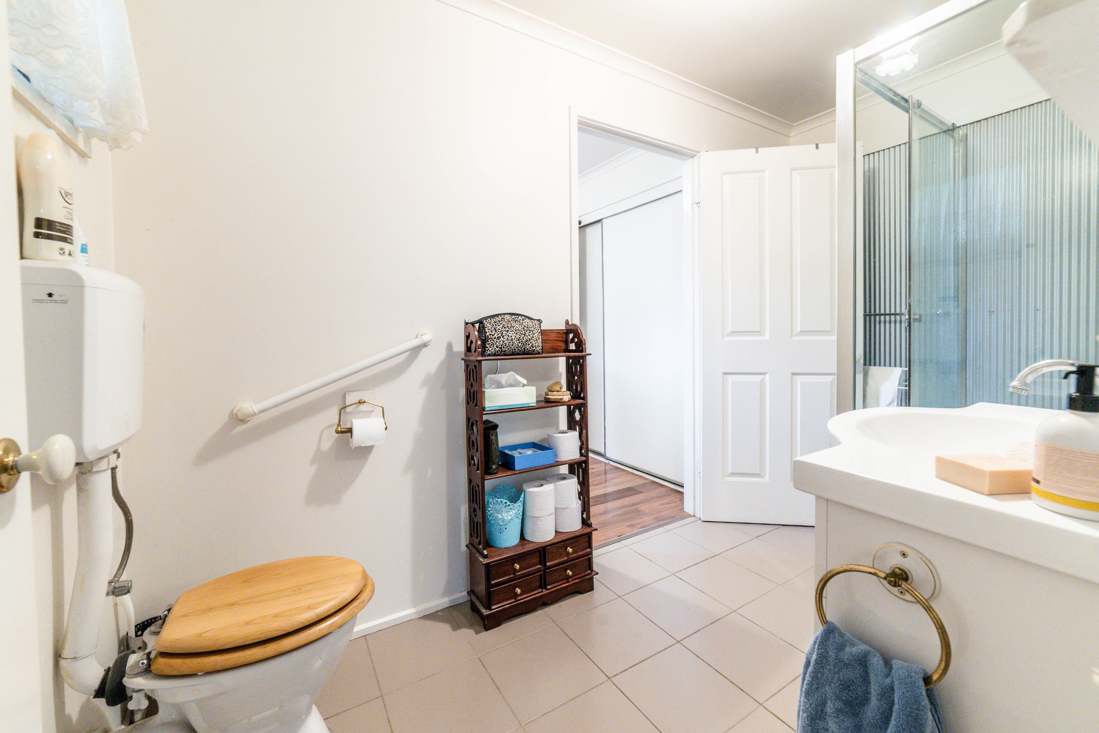 27 Shakespere Street, Heathcote VIC 3523, Heathcote - Thumbnail 5