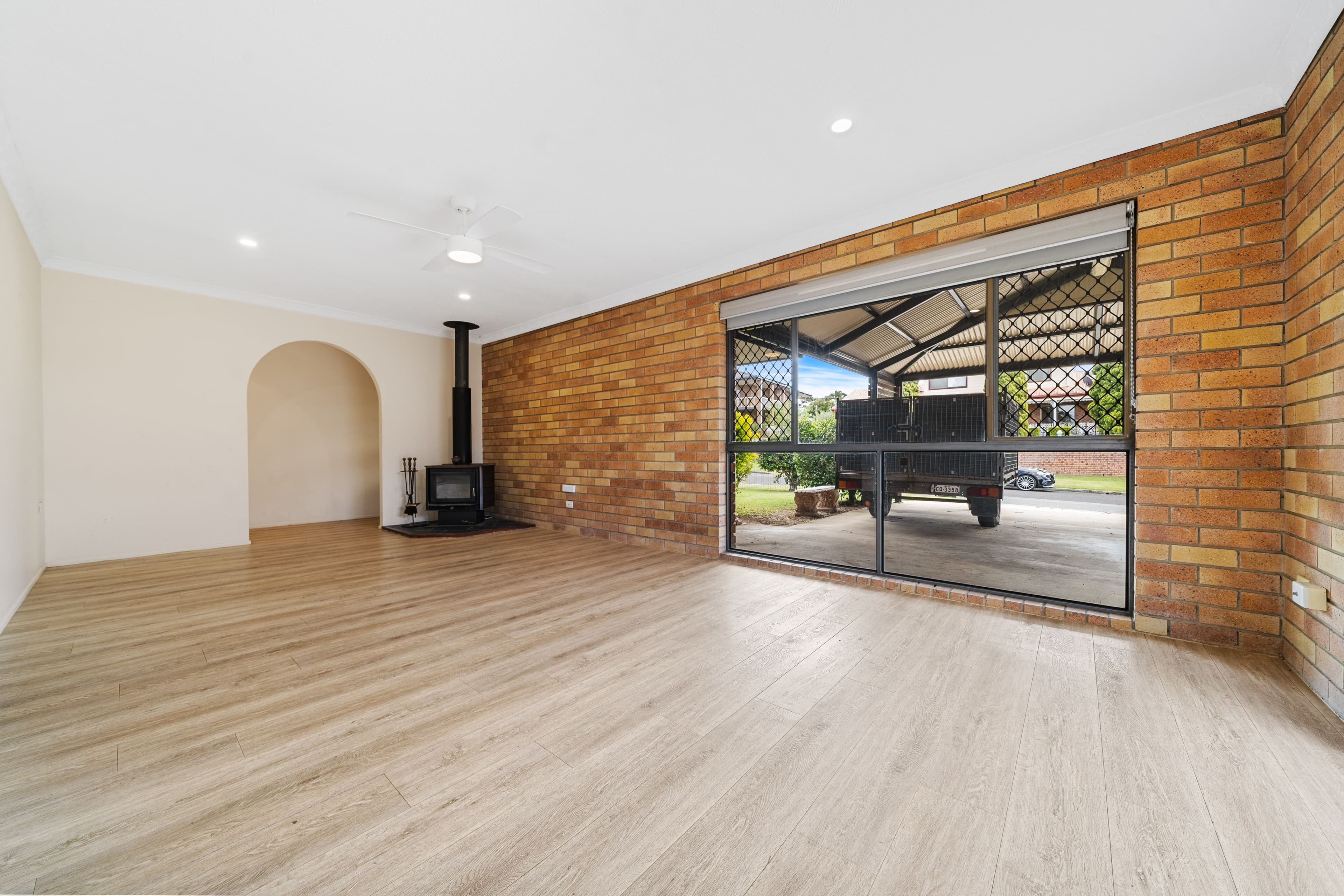 8 Heysen Court, Collingwood Park QLD 4301, Collingwood Park - Thumbnail 2