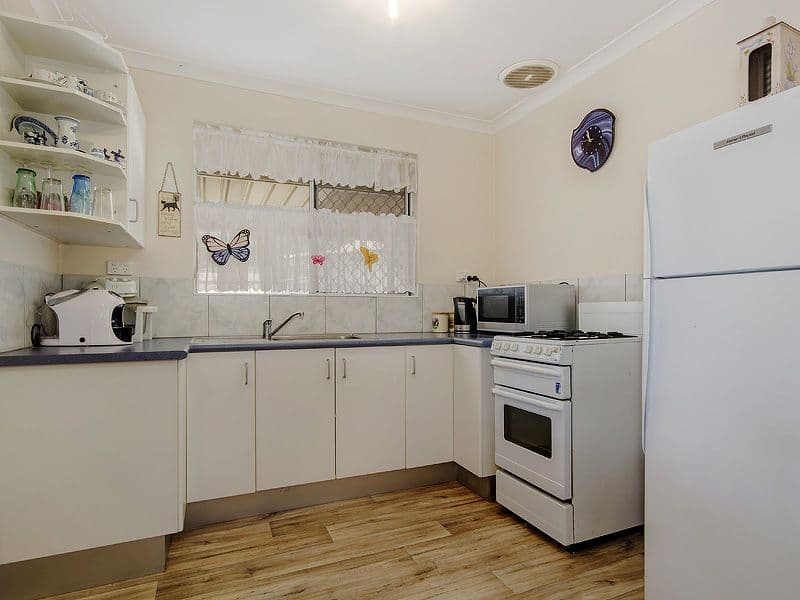 54 Sulphur Road, Parmelia WA 6167, Parmelia - Thumbnail 3