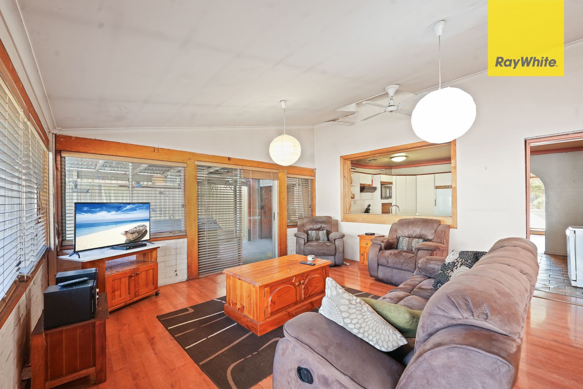 3 Barfil Crescent, South Wentworthville NSW 2145, South Wentworthville - Thumbnail 4