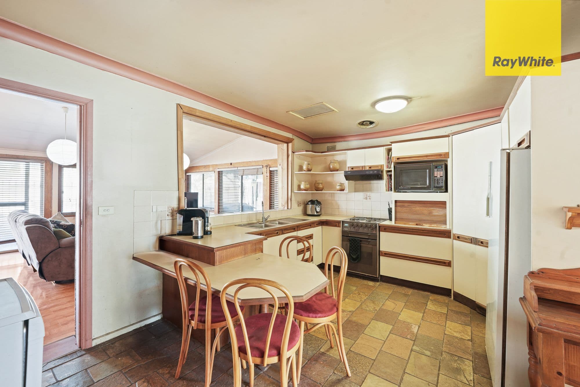 3 Barfil Crescent, South Wentworthville NSW 2145, South Wentworthville - Thumbnail 7
