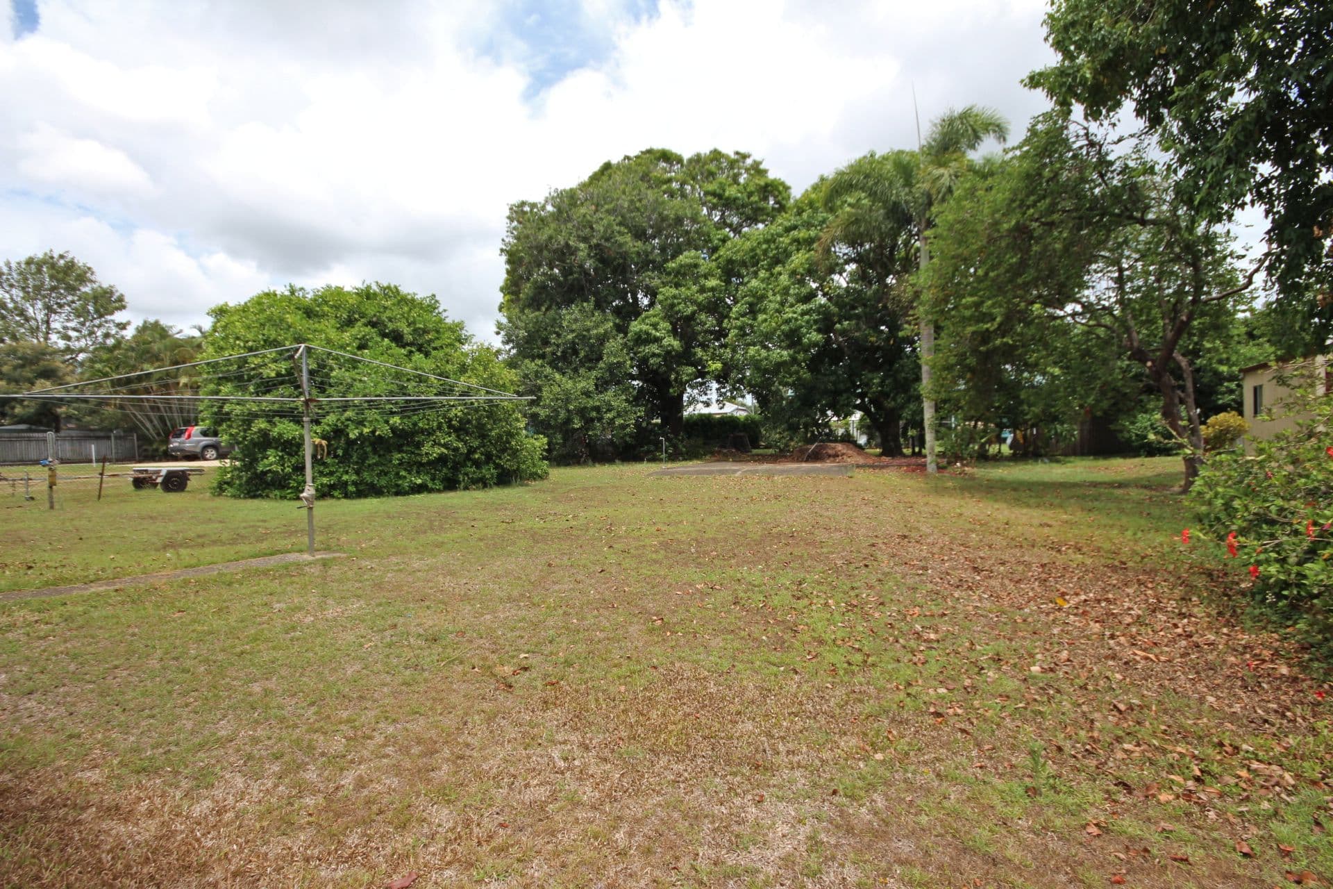 47 Place Avenue, Sarina QLD 4737, Sarina - Thumbnail 3