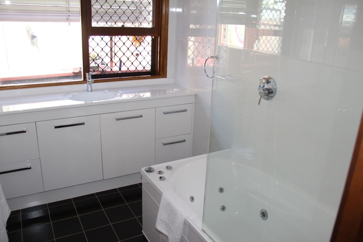 55 Cremorne Drive, Tannum Sands QLD 4680, Tannum Sands - Thumbnail 8