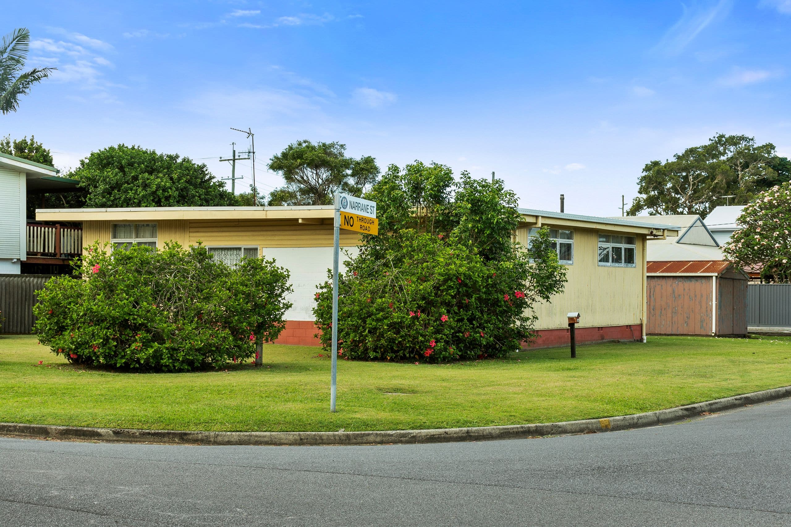 13 Chaffey Street, Tugun QLD 4224, Tugun - Thumbnail 3