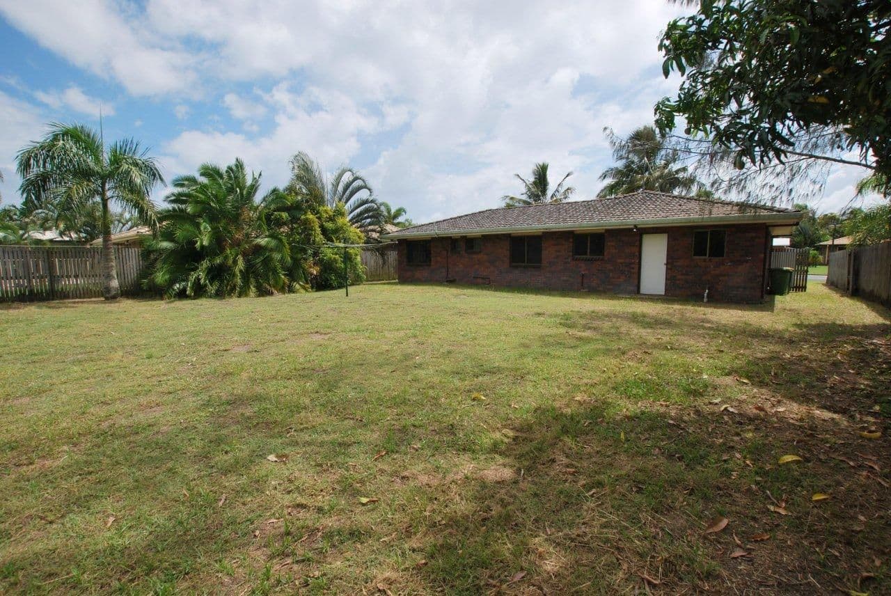 62  Pacific Drive, BLACKS BEACH QLD 4740, Blacks Beach - Thumbnail 8