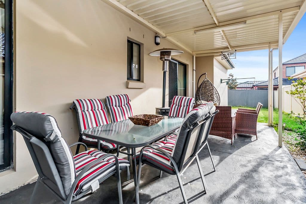 164 Pacific Palms Circuit, Hoxton Park - Thumbnail 5