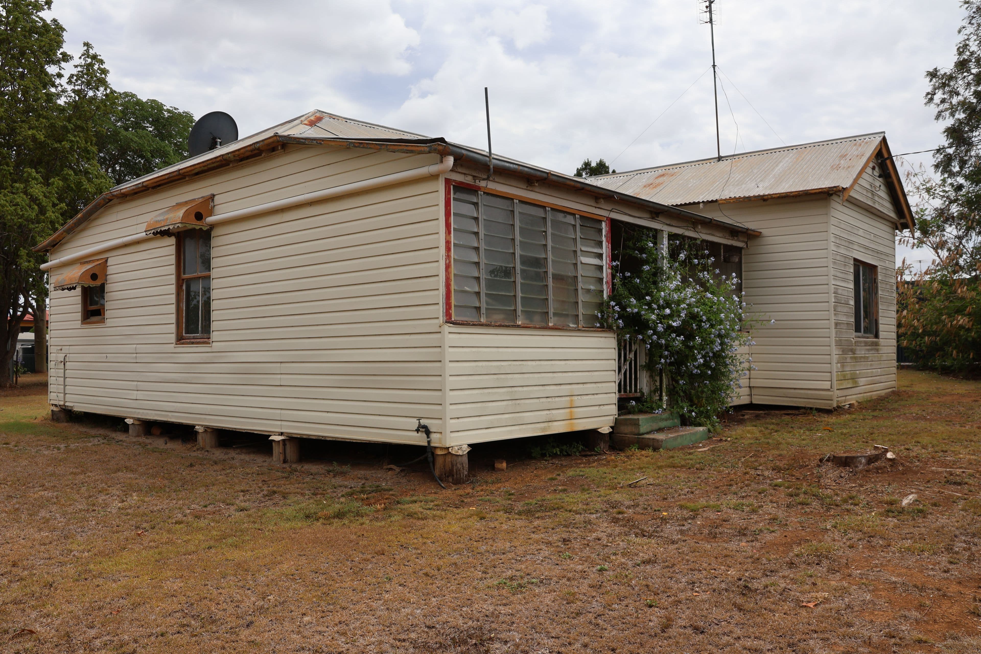 73 Bunce Street, Mundubbera QLD 4626, Mundubbera - Thumbnail 2