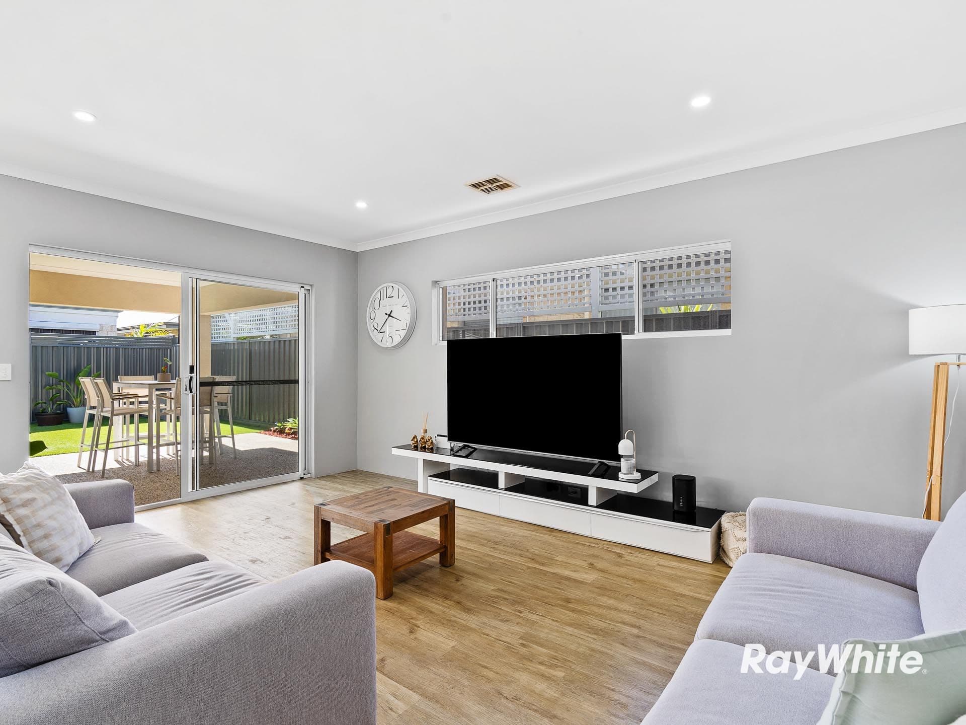 8 Bowerbird Way, Erskine WA 6210, Erskine - Thumbnail 7