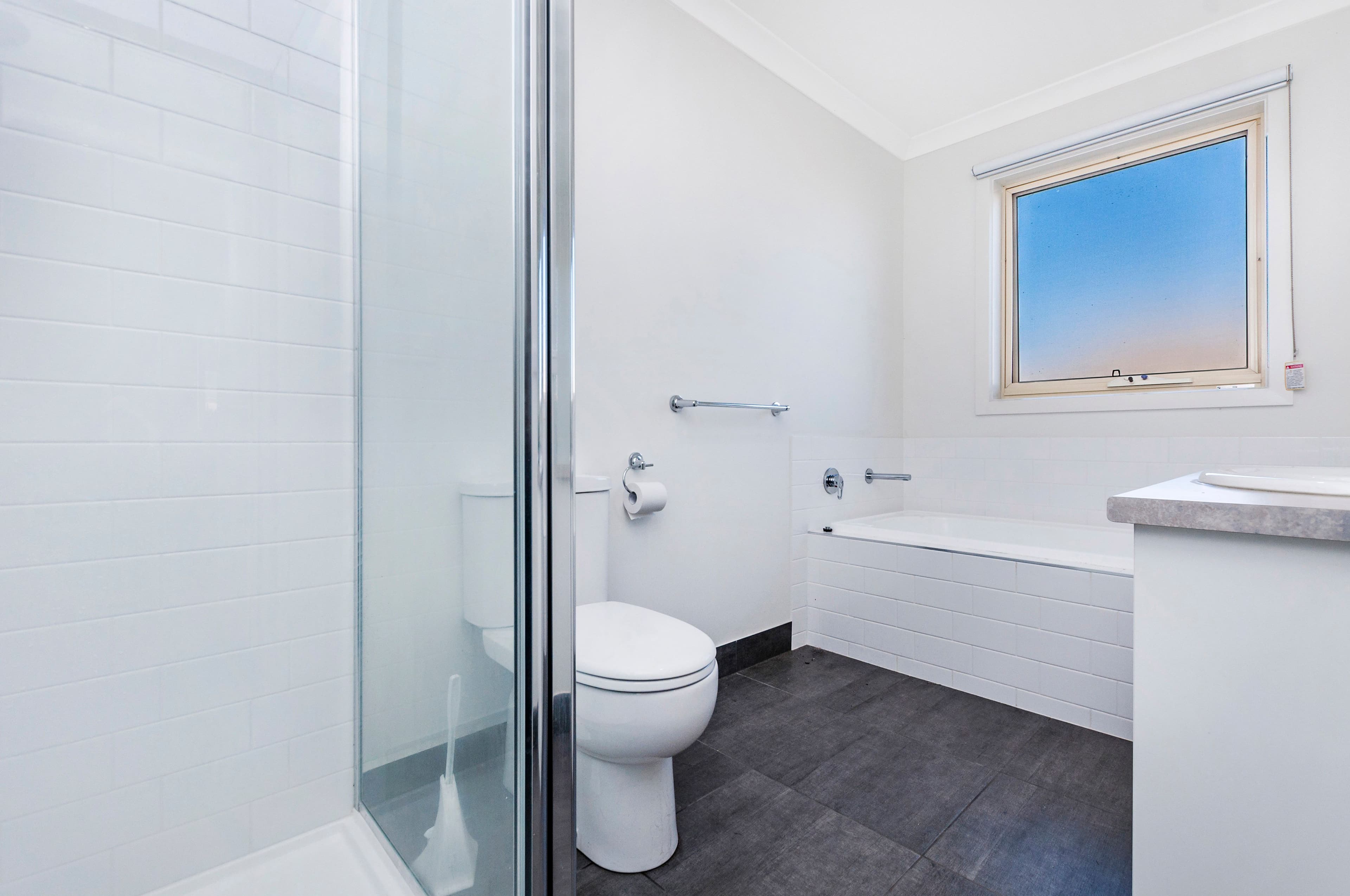 17 Warburton Way, Warrnambool VIC 3280, Warrnambool - Thumbnail 6