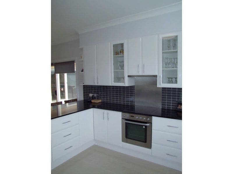 62 Greenwood Avenue, SINGLETON NSW 2330, Singleton - Thumbnail 4