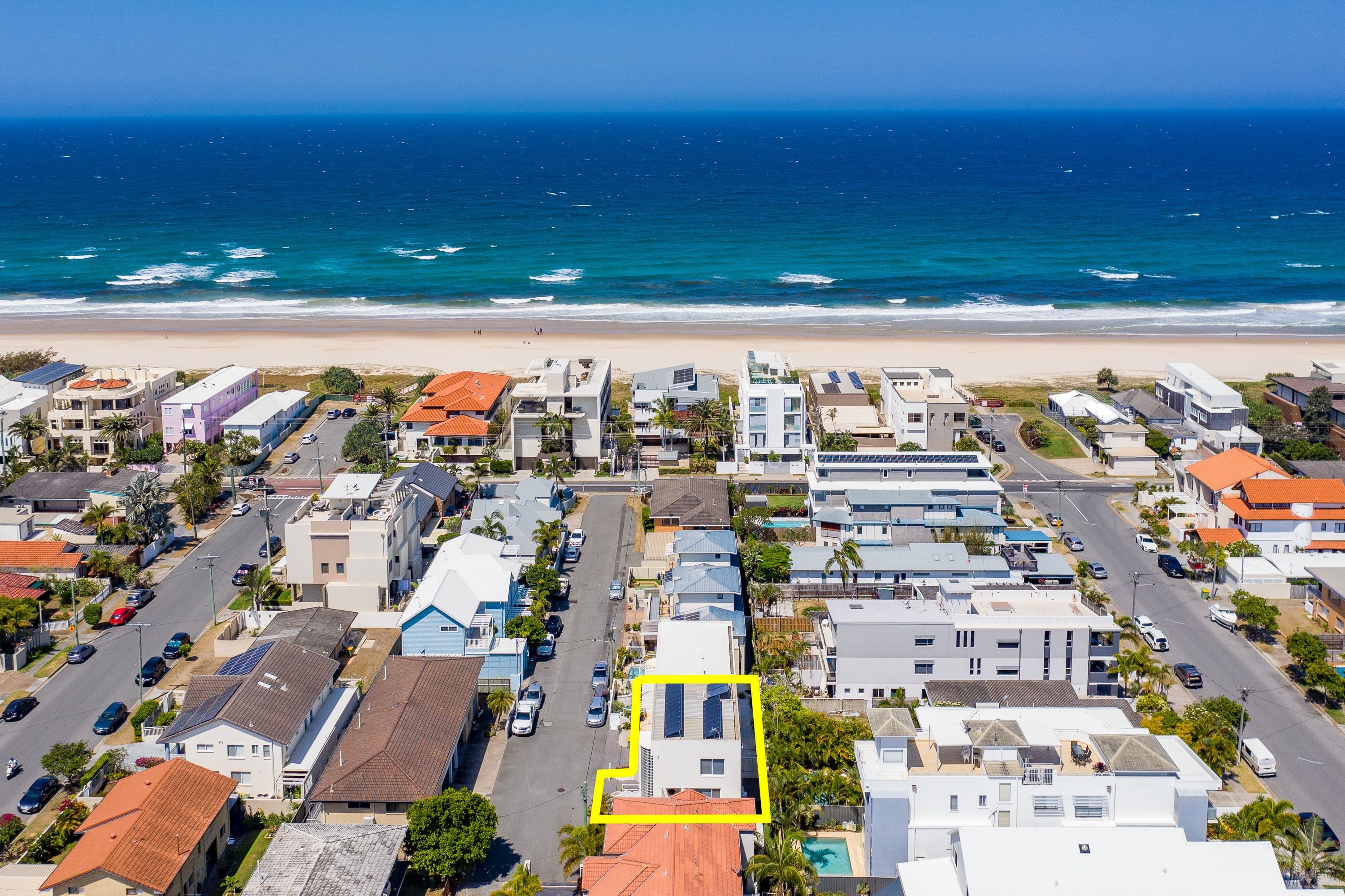 196B Hedges Avenue, Mermaid Beach QLD 4218, Mermaid Beach - Thumbnail 2