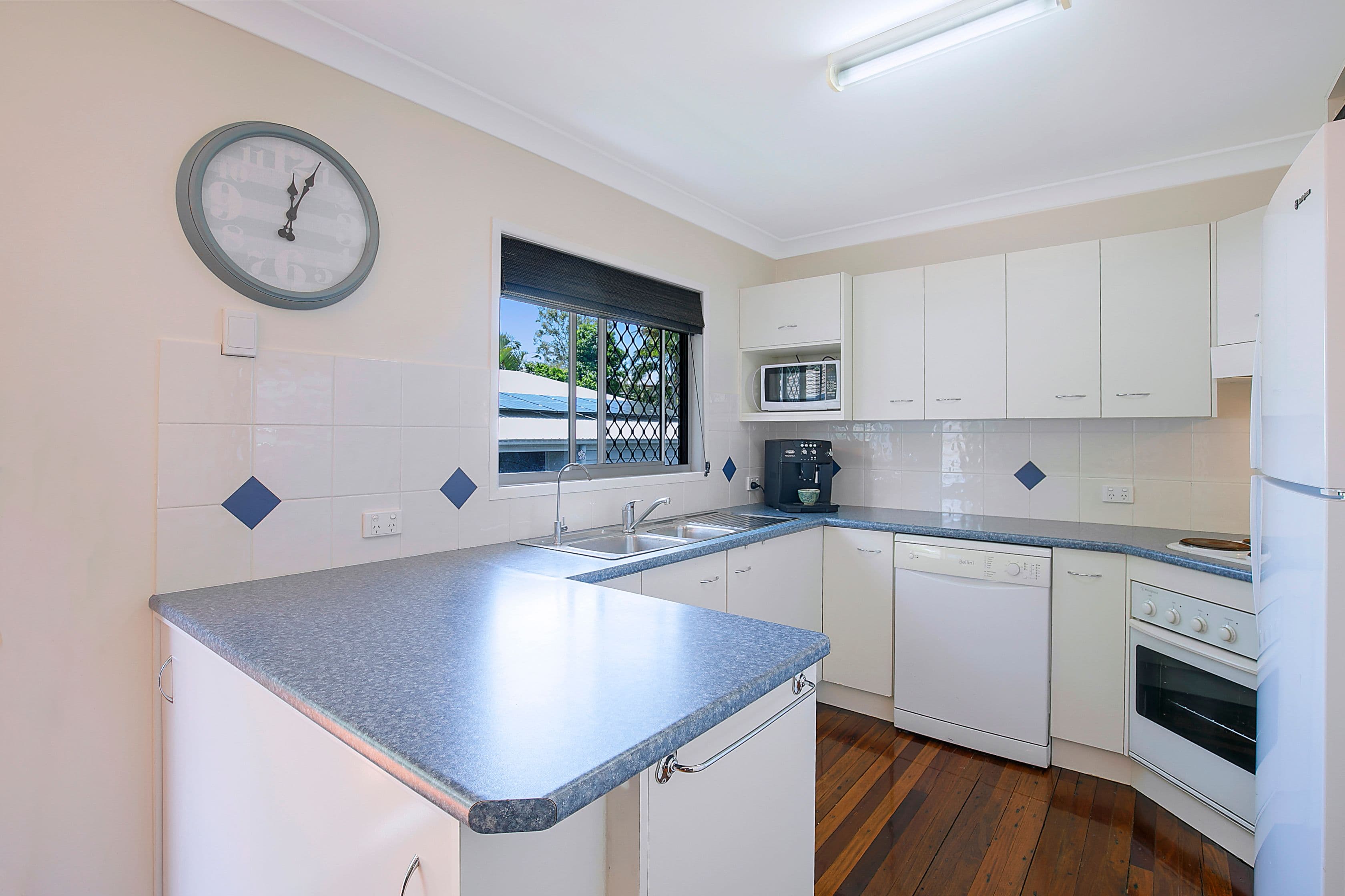 12 Hampshire Crescent, Alexandra Hills QLD 4161, Alexandra Hills - Thumbnail 4