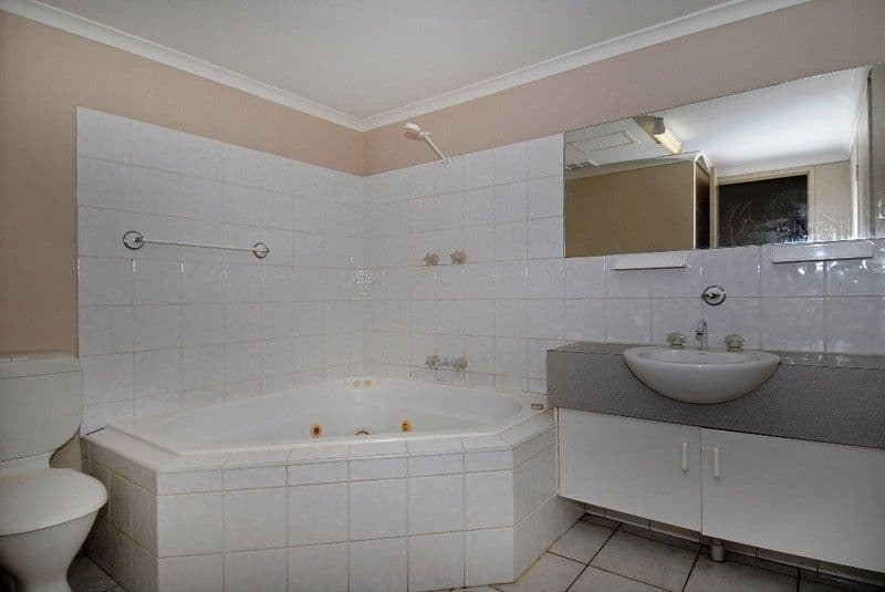 21 Cavenagh Street, DARWIN NT 0800, Darwin - Thumbnail 8
