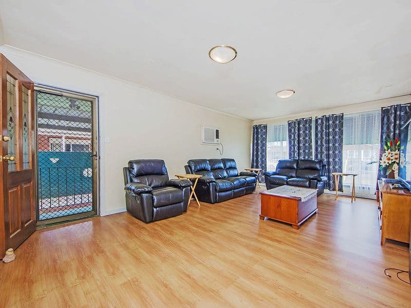 32 Richmond Crescent, WERRIBEE VIC 3030, Werribee - Thumbnail 5