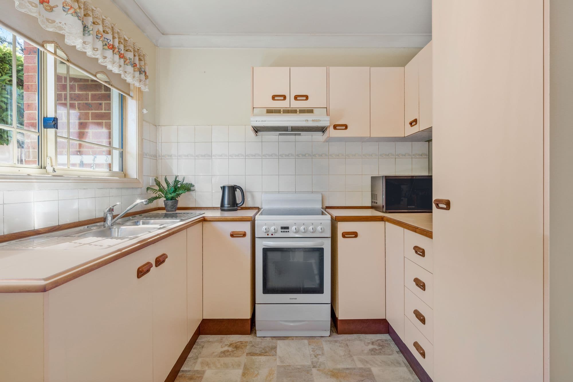 66-68 Broughton Street, Camden NSW 2570, Camden - Thumbnail 8