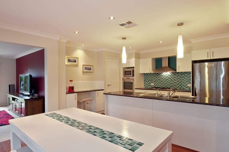 8 Eumina Street, CAMERON PARK NSW 2285, Cameron Park - Thumbnail 8