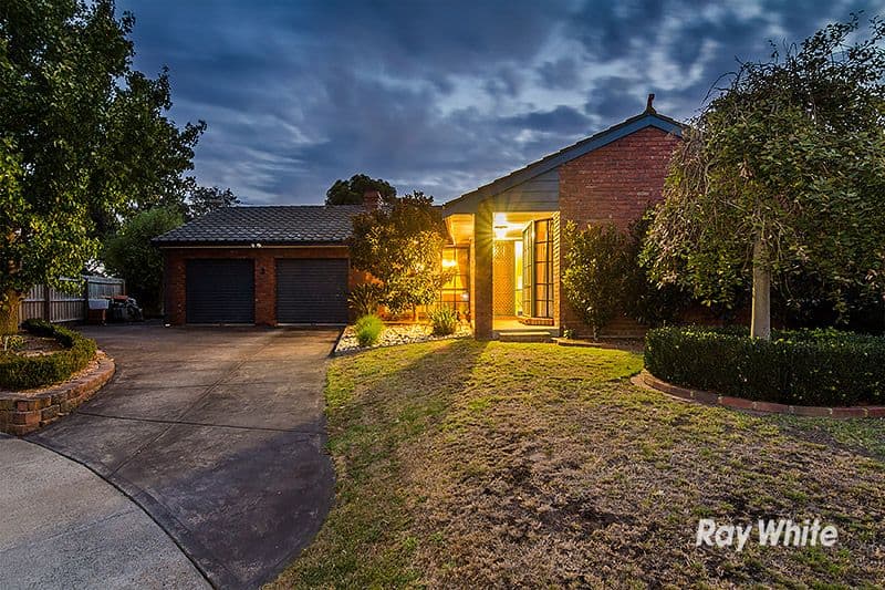 5 Cheshunt Court, Cranbourne North VIC 3977, Cranbourne North - Image 1