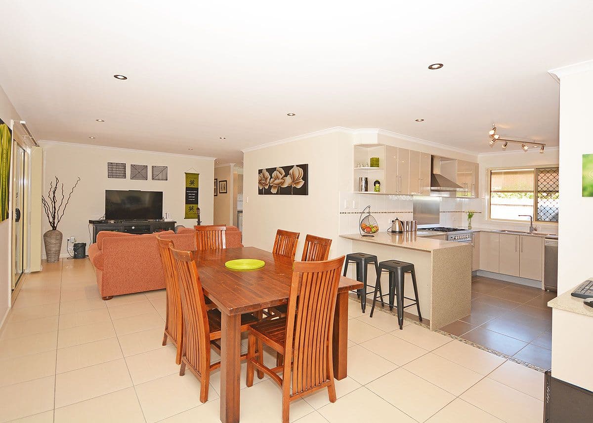 25 Anchorage Circuit, Point Vernon QLD 4655, Point Vernon - Thumbnail 5