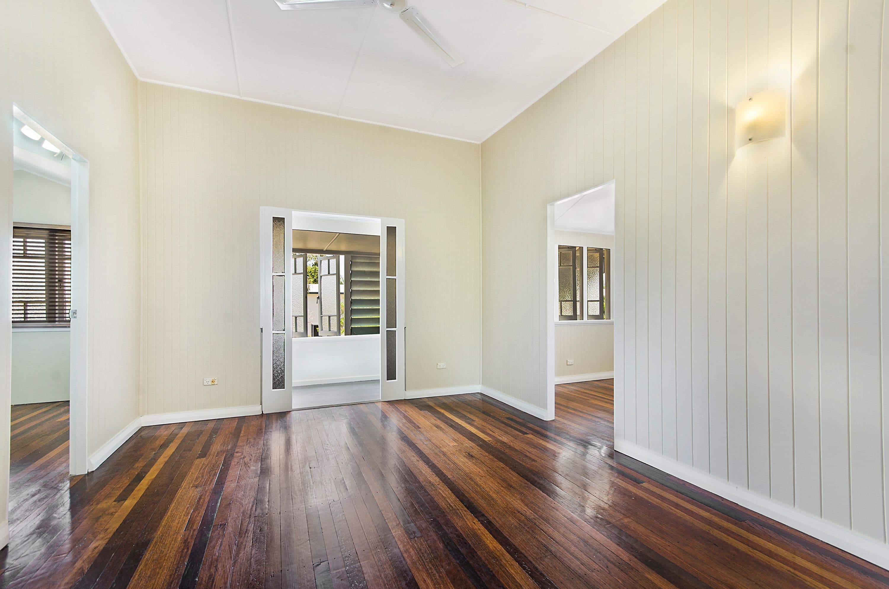 34 Howlett Street, Currajong QLD 4812, Currajong - Thumbnail 2