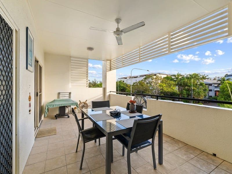 304-308 Lake Street, Cairns North QLD 4870, Cairns North - Thumbnail 2