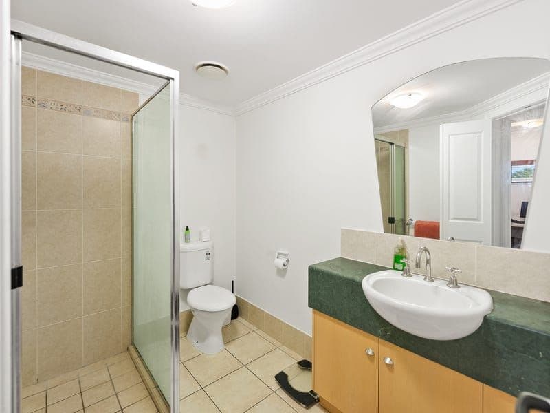 304-308 Lake Street, Cairns North QLD 4870, Cairns North - Thumbnail 8
