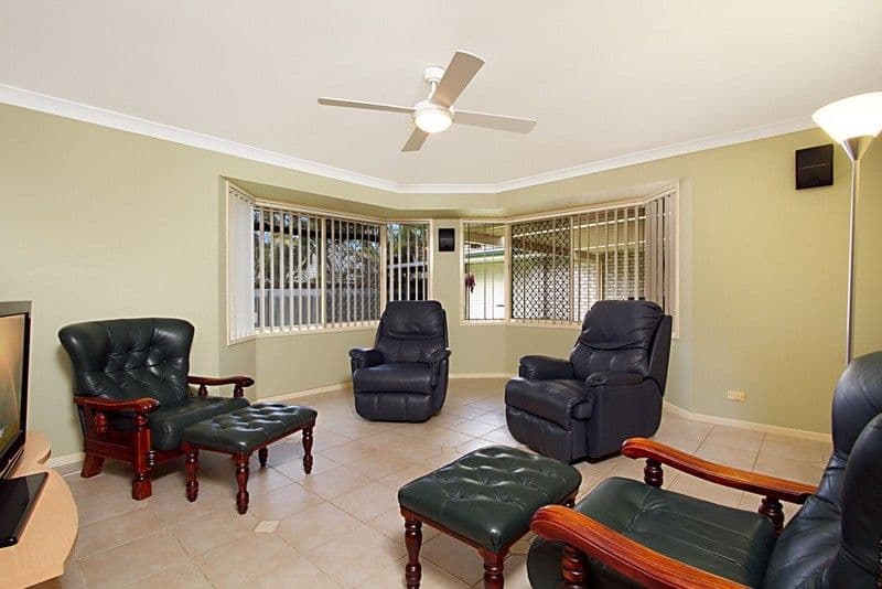 9 Sugarwood Place, CORNUBIA QLD 4130, Cornubia - Thumbnail 2
