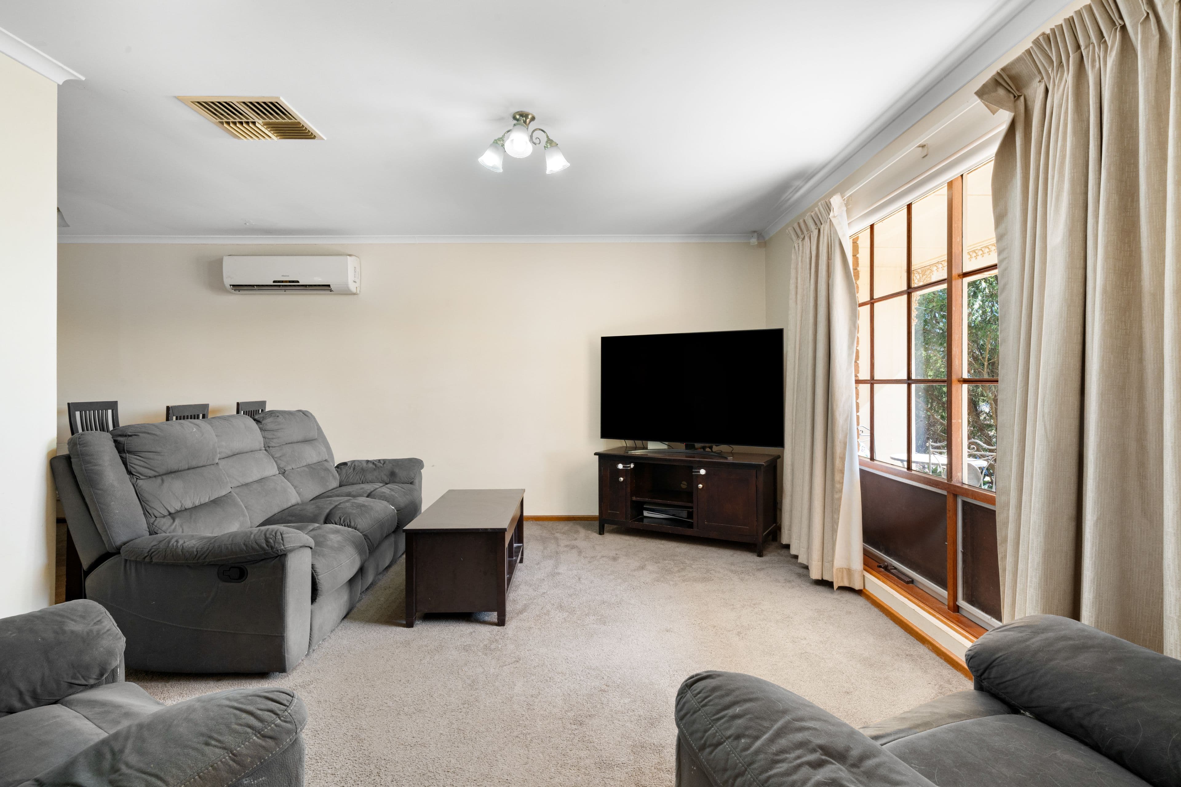42 Tania Drive, Aberfoyle Park SA 5159, Aberfoyle Park - Thumbnail 4