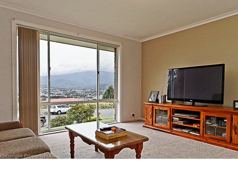 74 Hutchins Street, KINGSTON TAS 7050, Kingston - Thumbnail 4