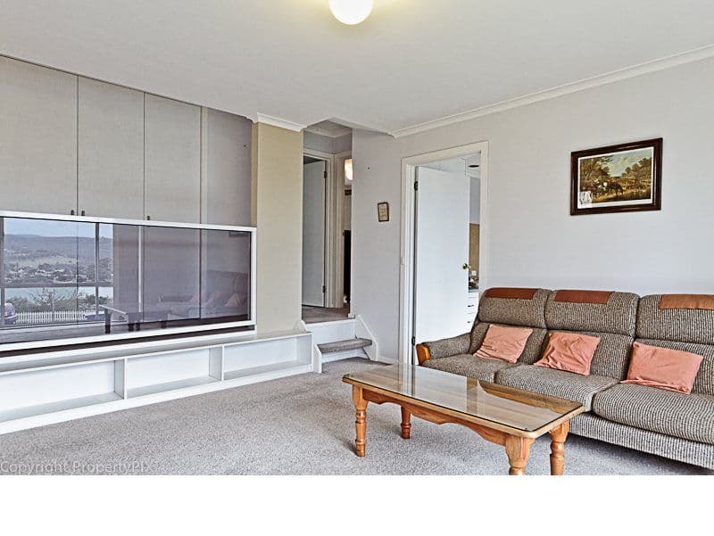 74 Hutchins Street, KINGSTON TAS 7050, Kingston - Thumbnail 7