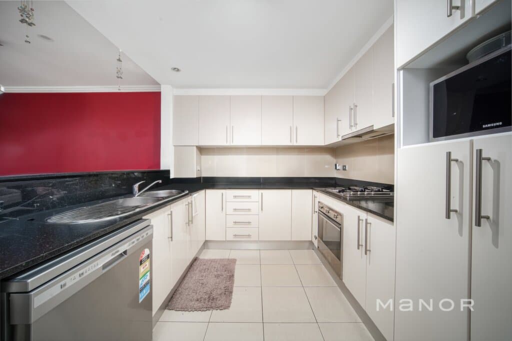 2/9 Fernleigh Avenue, Rose Bay - Thumbnail 4