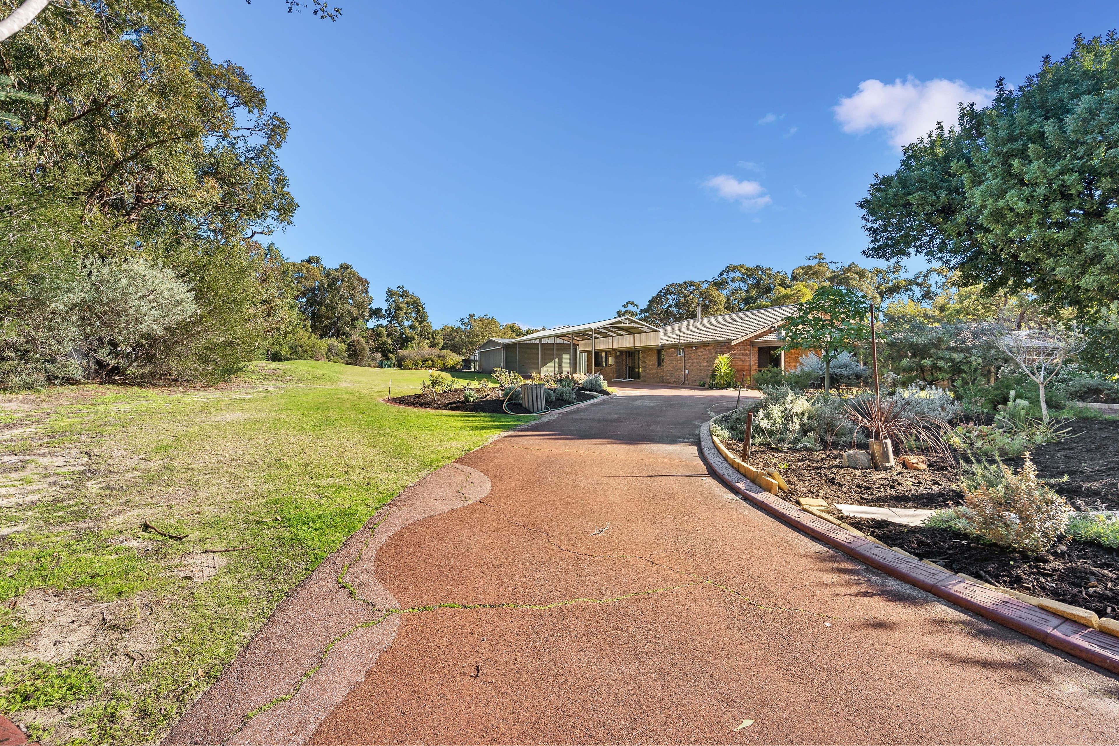 93 Garden Park Drive, Wanneroo WA 6065, Wanneroo - Thumbnail 3