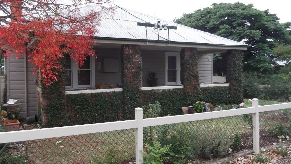39 Gipps Street, TAMWORTH NSW 2340, West Tamworth - Image 1