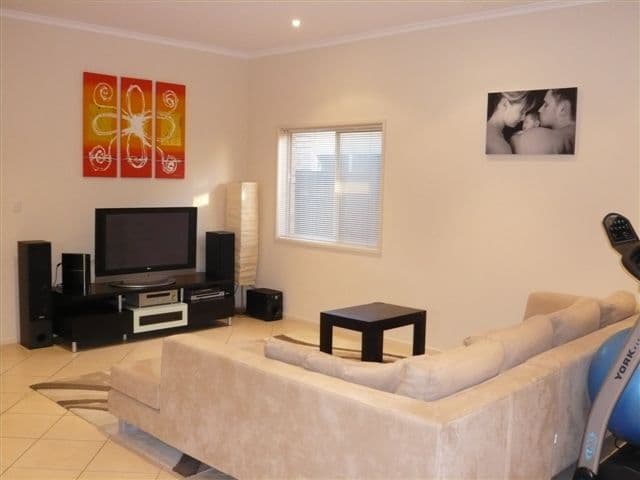 13 Sandpiper Chase, MAWSON LAKES SA 5095, Mawson Lakes - Thumbnail 3
