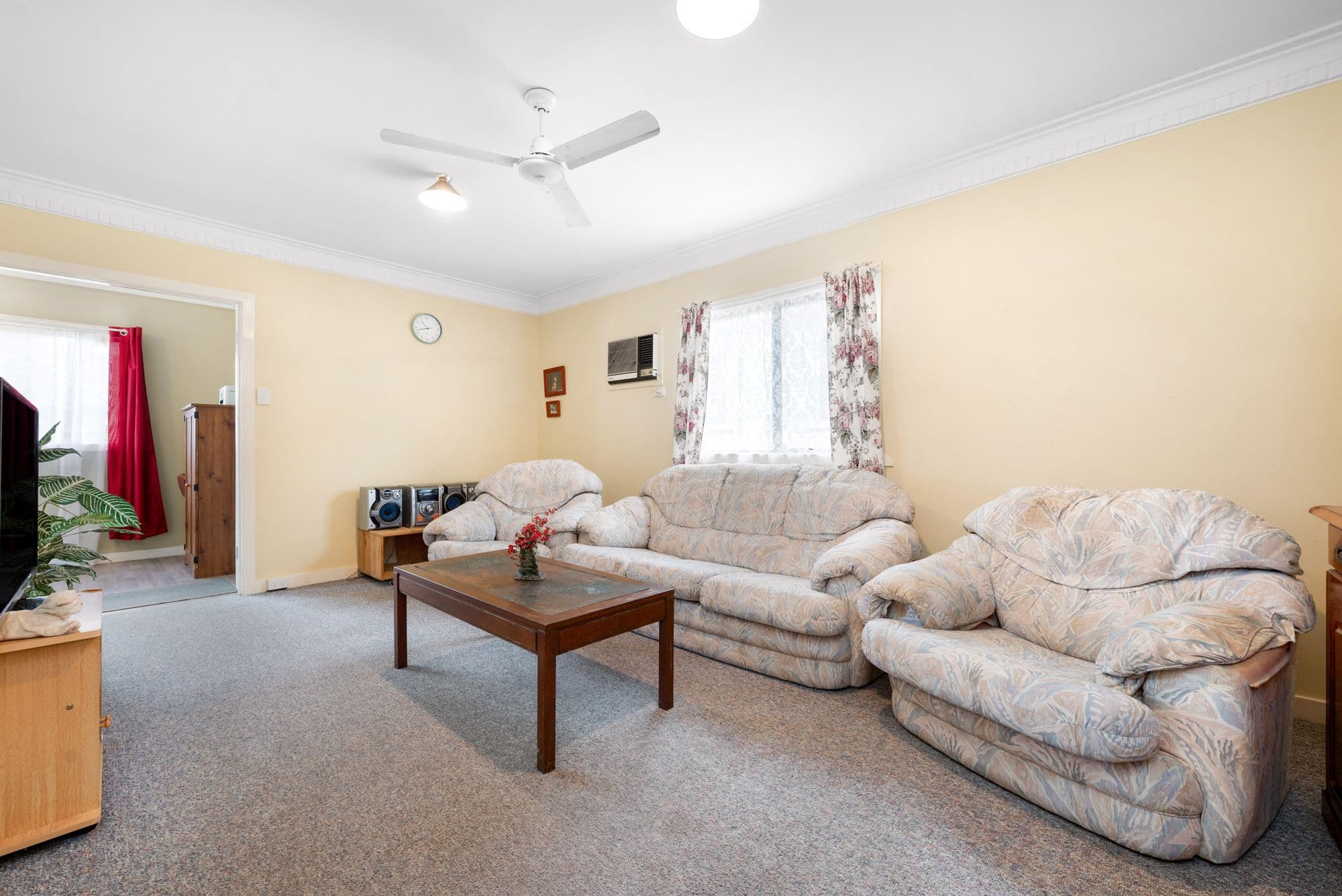 51 Invermore Street, Mount Gravatt East QLD 4122, Mount Gravatt East - Thumbnail 4