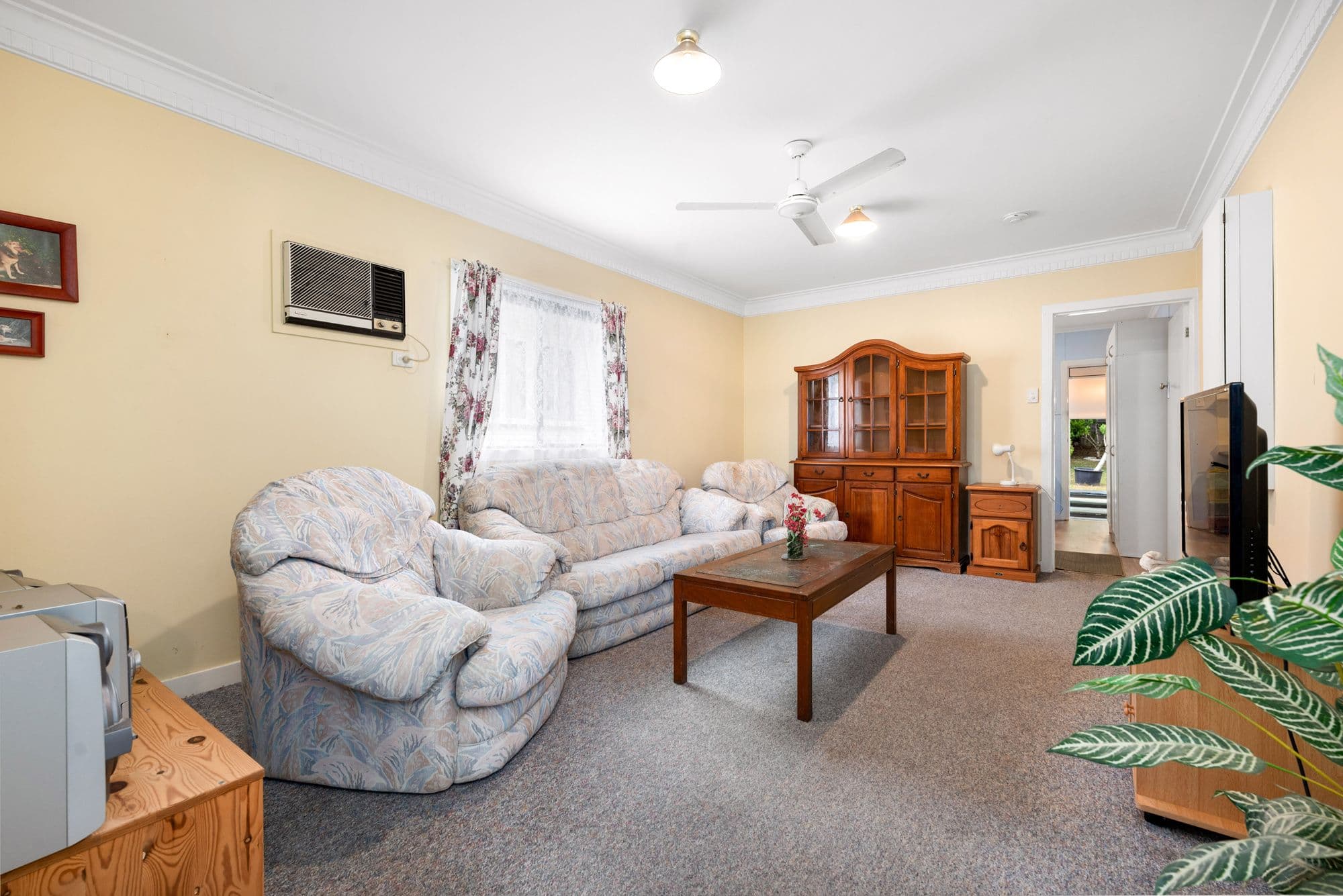 51 Invermore Street, Mount Gravatt East QLD 4122, Mount Gravatt East - Thumbnail 5