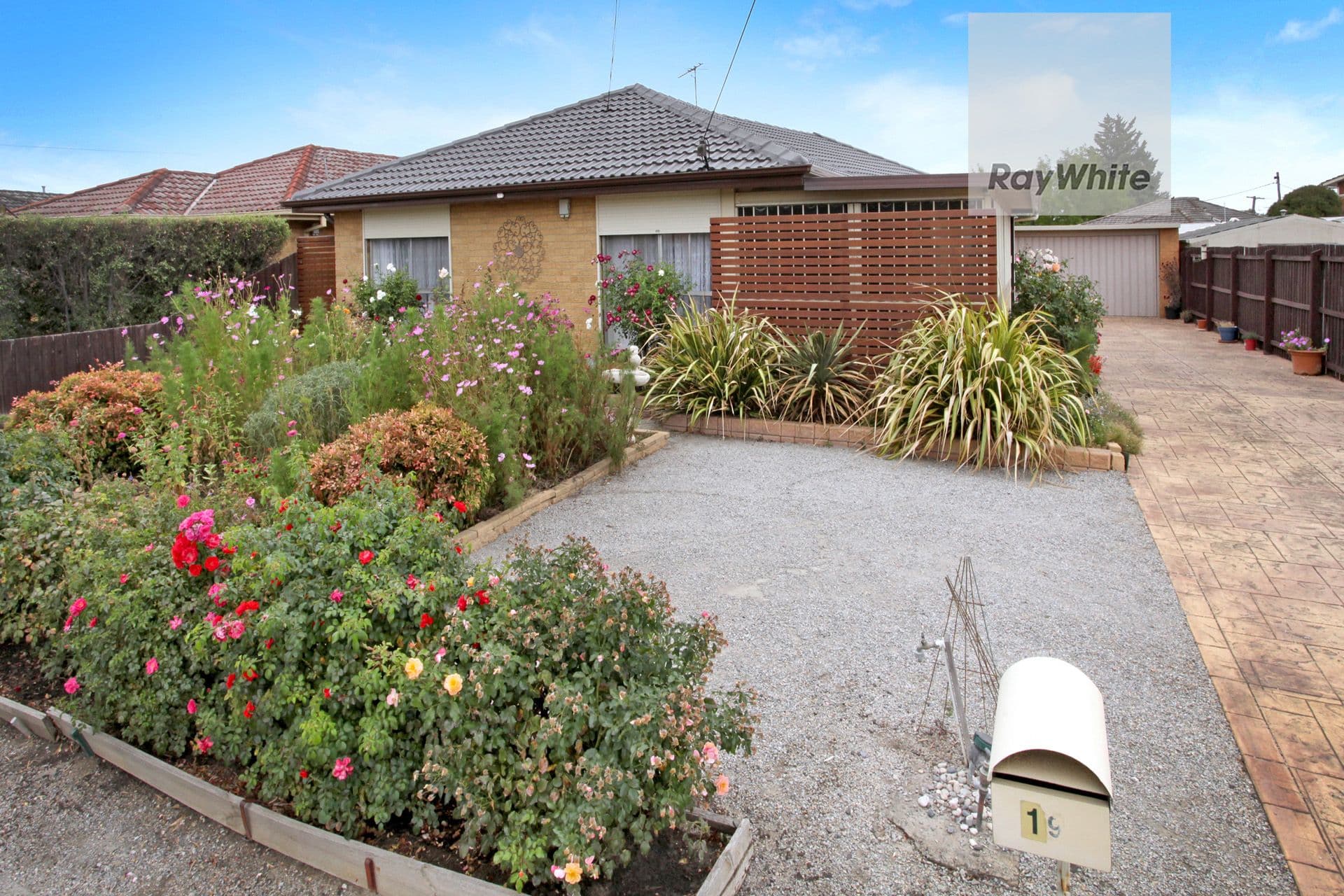 19 Samara Grove, Gladstone Park VIC 3043, Gladstone Park - Image 1