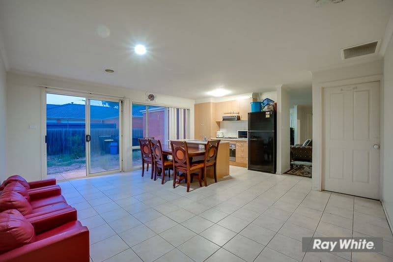 19 Hooker Road, Werribee VIC 3030, Werribee - Thumbnail 7
