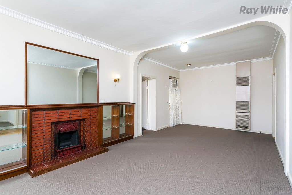 20 Tarranna Avenue, Park Holme SA 5043, Park Holme - Thumbnail 4