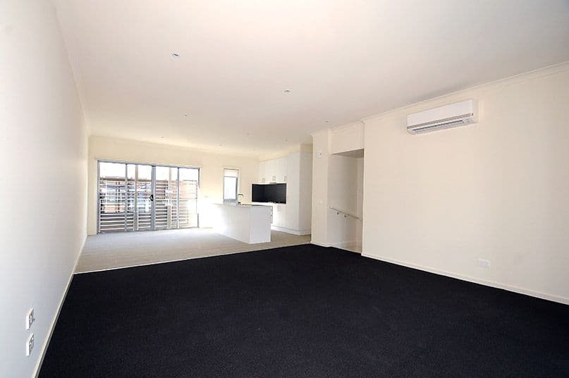 7 Pearson Street, Mornington VIC 3931, Mornington - Thumbnail 2