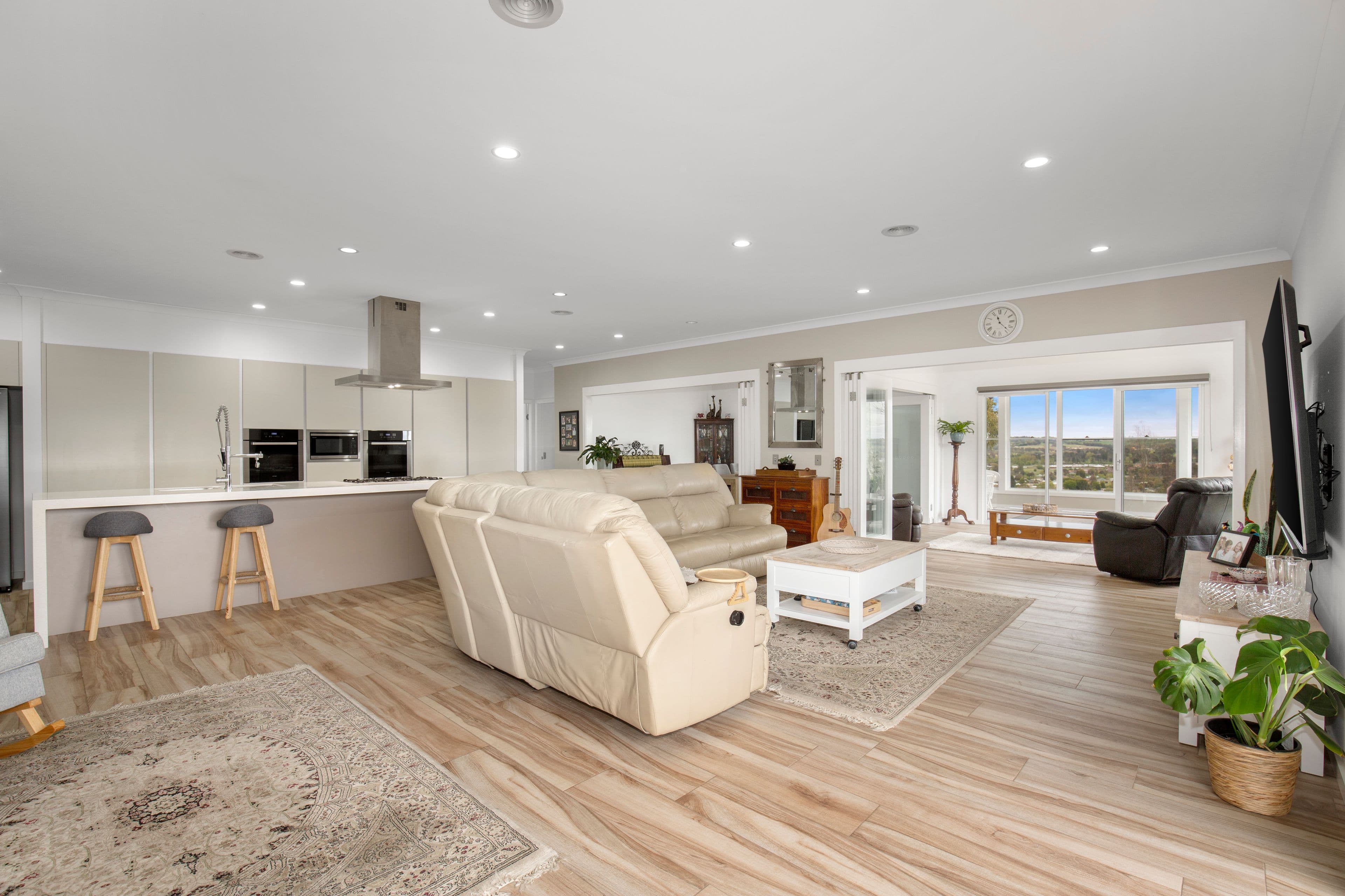 30 Grandview Crescent, Armidale NSW 2350, Armidale - Thumbnail 4
