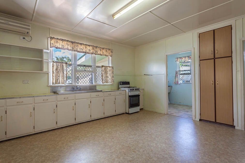 38 Fuljames Street, PROSERPINE, Proserpine - Thumbnail 3