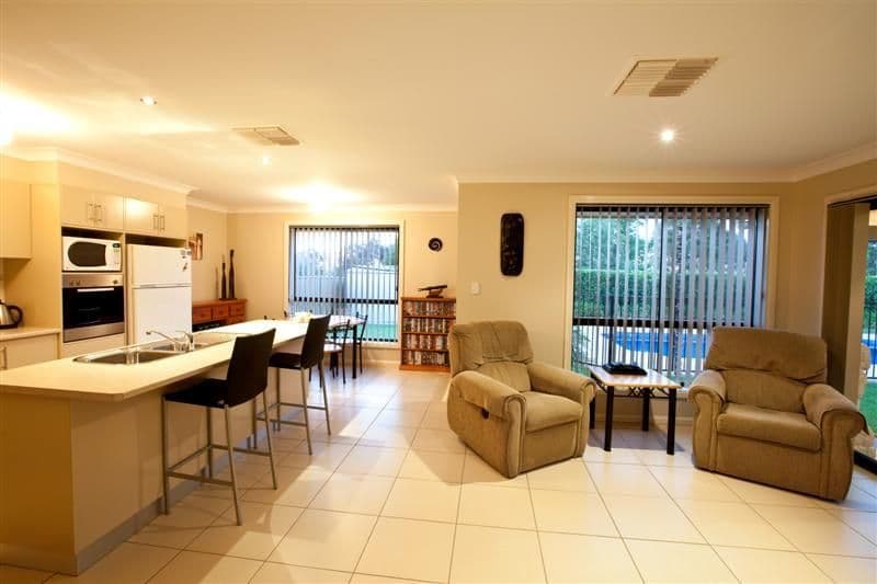 14 Cardiff Arms Avenue, DUBBO NSW 2830, Dubbo - Thumbnail 2