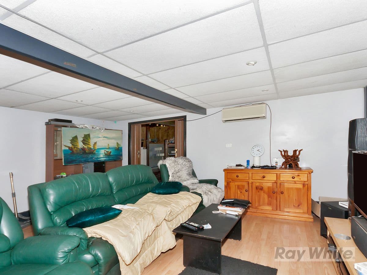 31 Law Street South, REDBANK QLD 4301, Redbank - Thumbnail 5