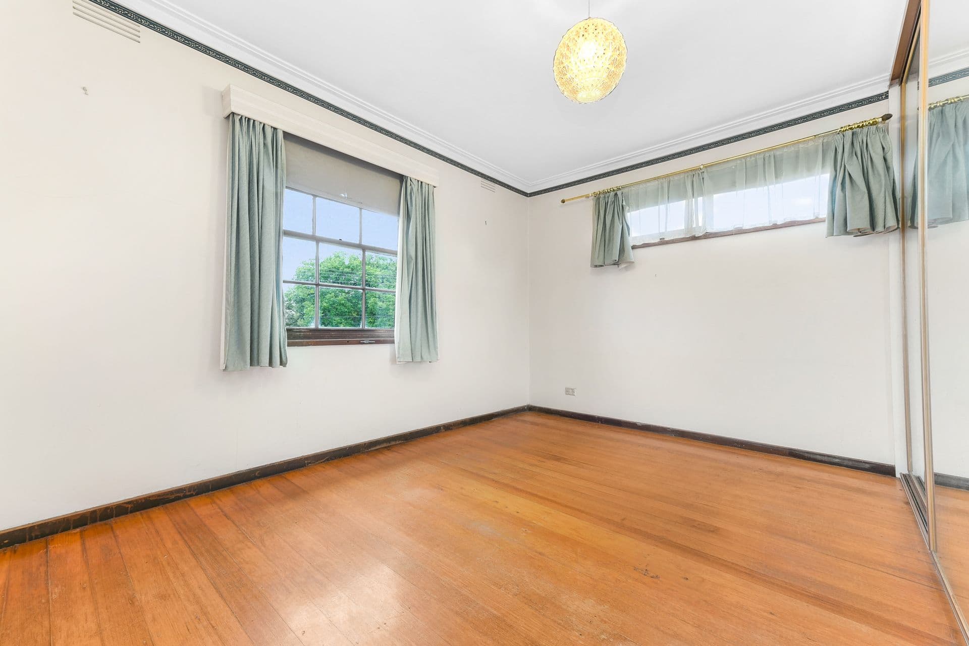 2 Rob Roy Street, Glen Waverley VIC 3150, Glen Waverley - Thumbnail 6