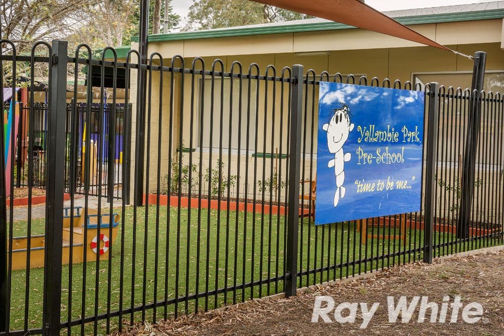 10 Jindalee Avenue, Yallambie VIC 3085, Yallambie - Thumbnail 8
