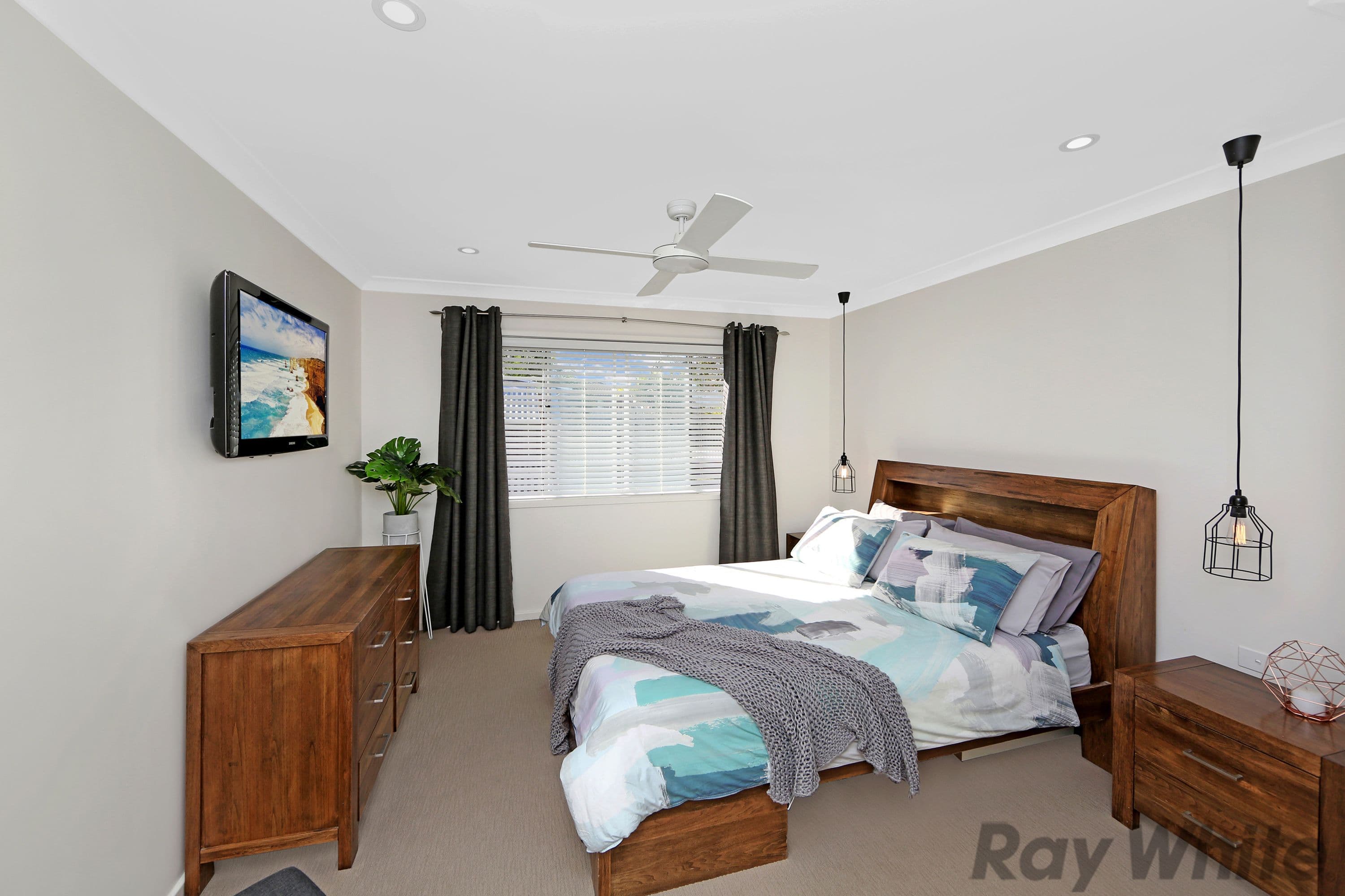 6 Chisholm Avenue, Lake Munmorah - Thumbnail 6