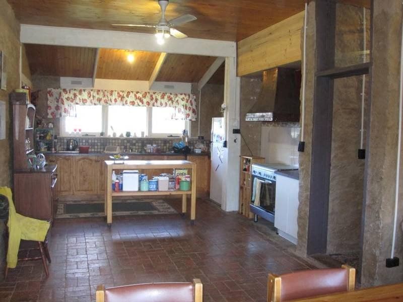 523 Heathcote Redesdale Road, HEATHCOTE VIC 3523, Heathcote - Thumbnail 6