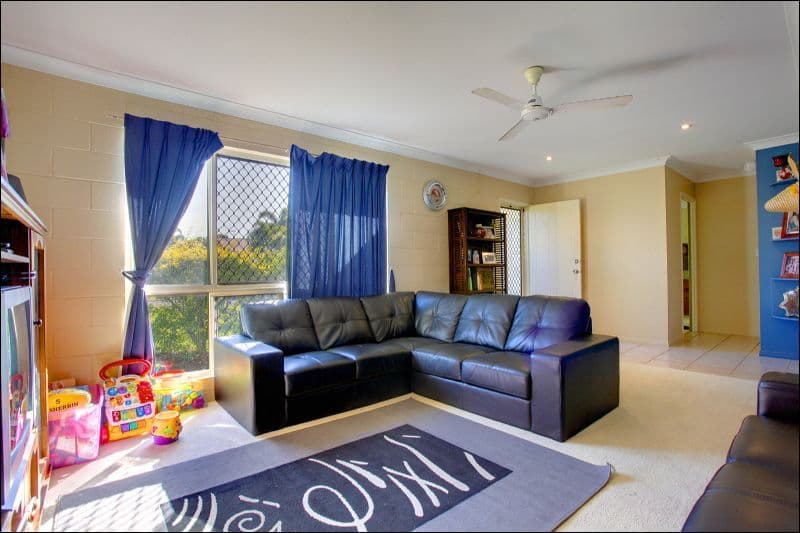 15 Downey Crescent, ANNANDALE QLD 4814, Annandale - Thumbnail 2
