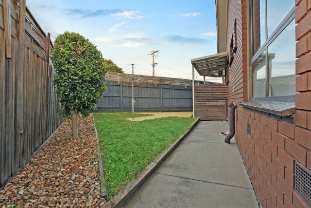 17-19 Henderson Street, Reservoir VIC 3073, Reservoir - Thumbnail 7